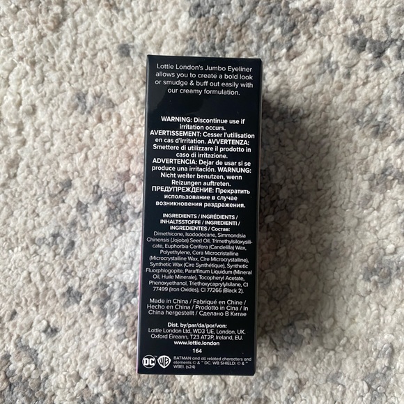 Lottie X Harley Quinn Jumbo Eyeliner - Picture 3 of 6